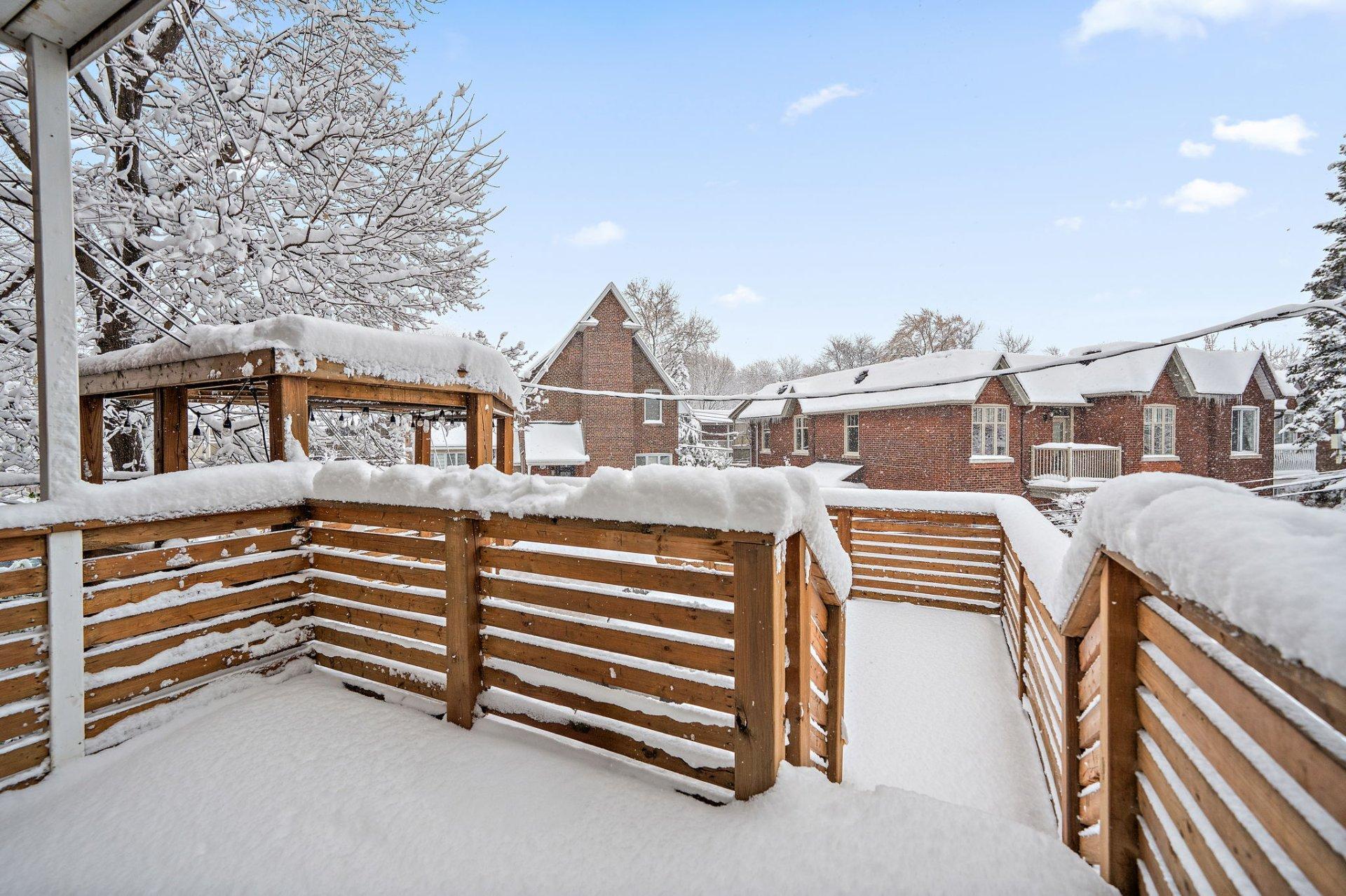 









1210


Boul. Graham

,
Mont-Royal,




QC
H3P2G4

