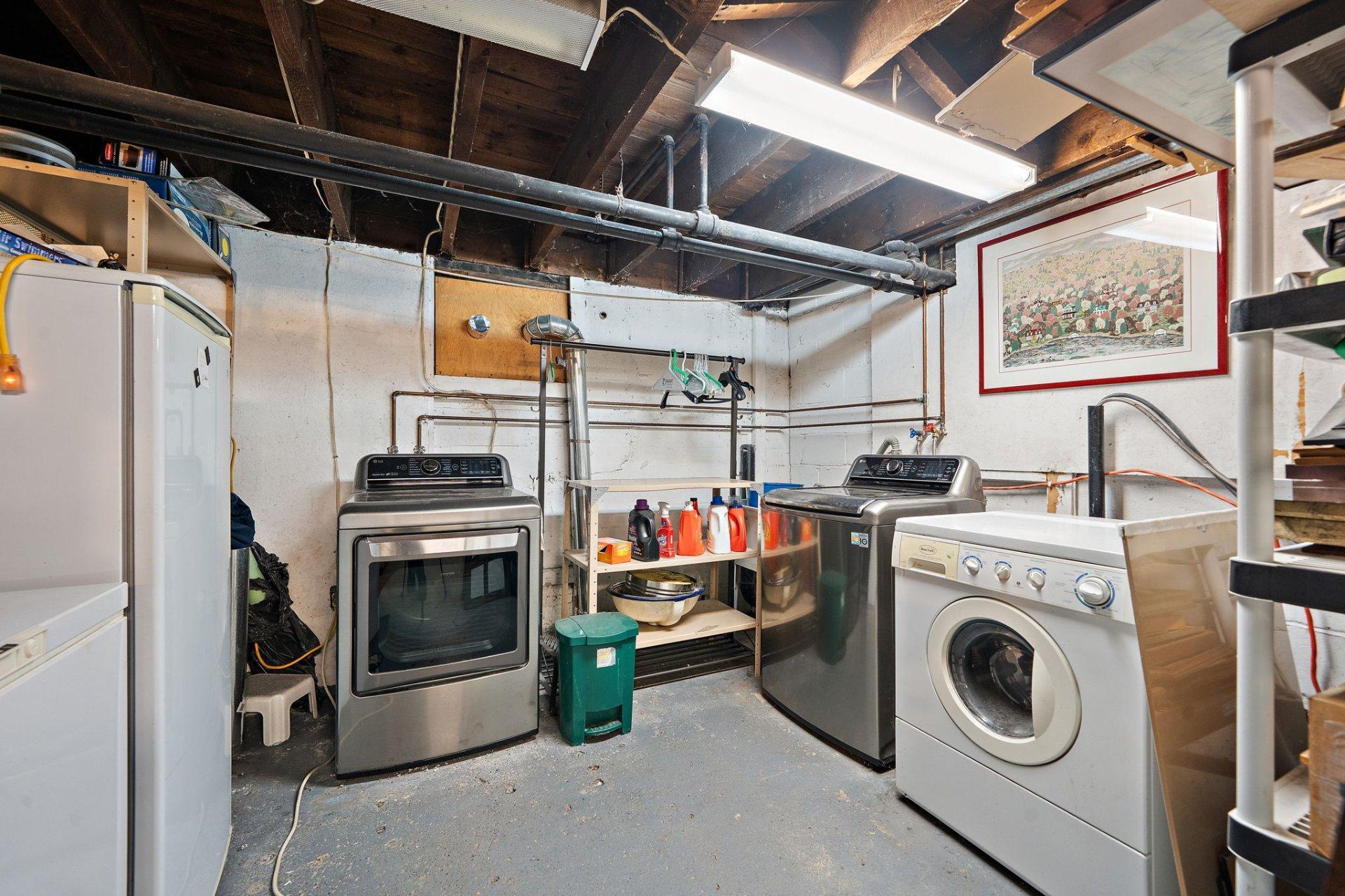 









1210


Boul. Graham

,
Mont-Royal,




QC
H3P2G4

