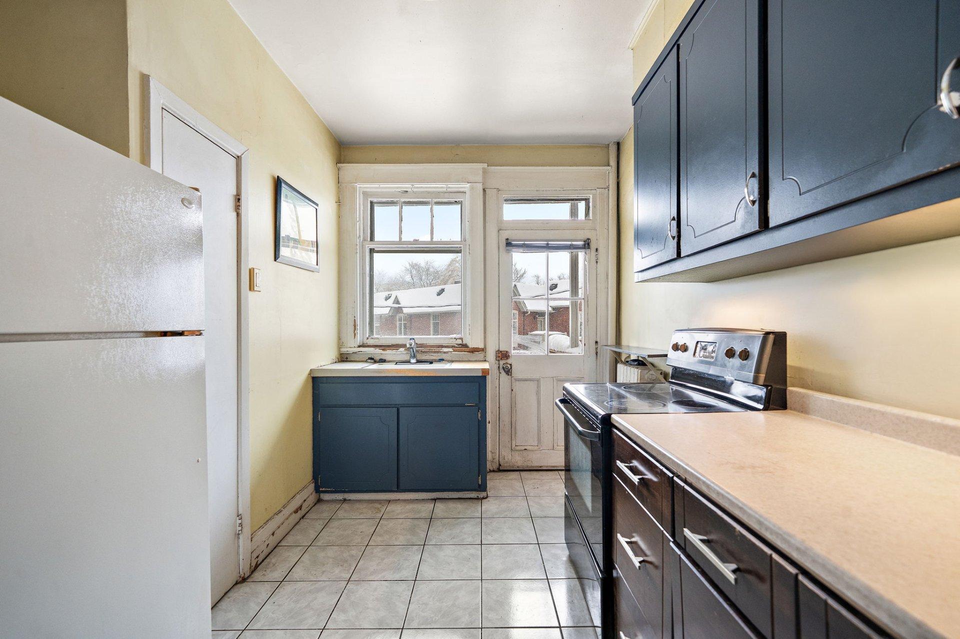 









1210


Boul. Graham

,
Mont-Royal,




QC
H3P2G4

