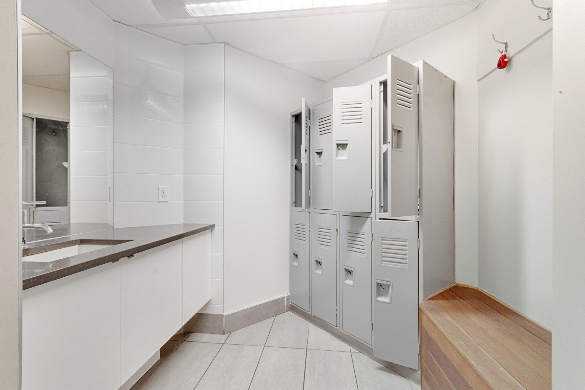 









7317


Av. Victoria

, 207,
Montréal (Côte-des-Neiges/Notre-Dame-de-Grâce),




QC
H4P0A3

