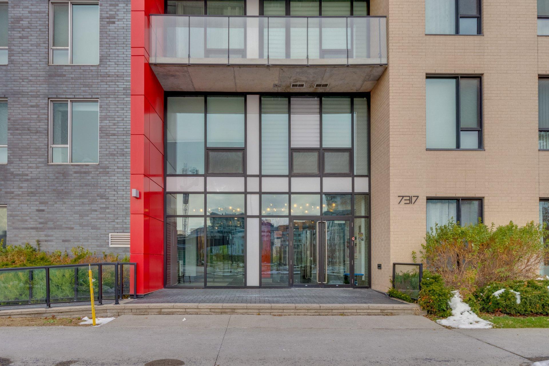 









7317


Av. Victoria

, 207,
Montréal (Côte-des-Neiges/Notre-Dame-de-Grâce),




QC
H4P0A3

