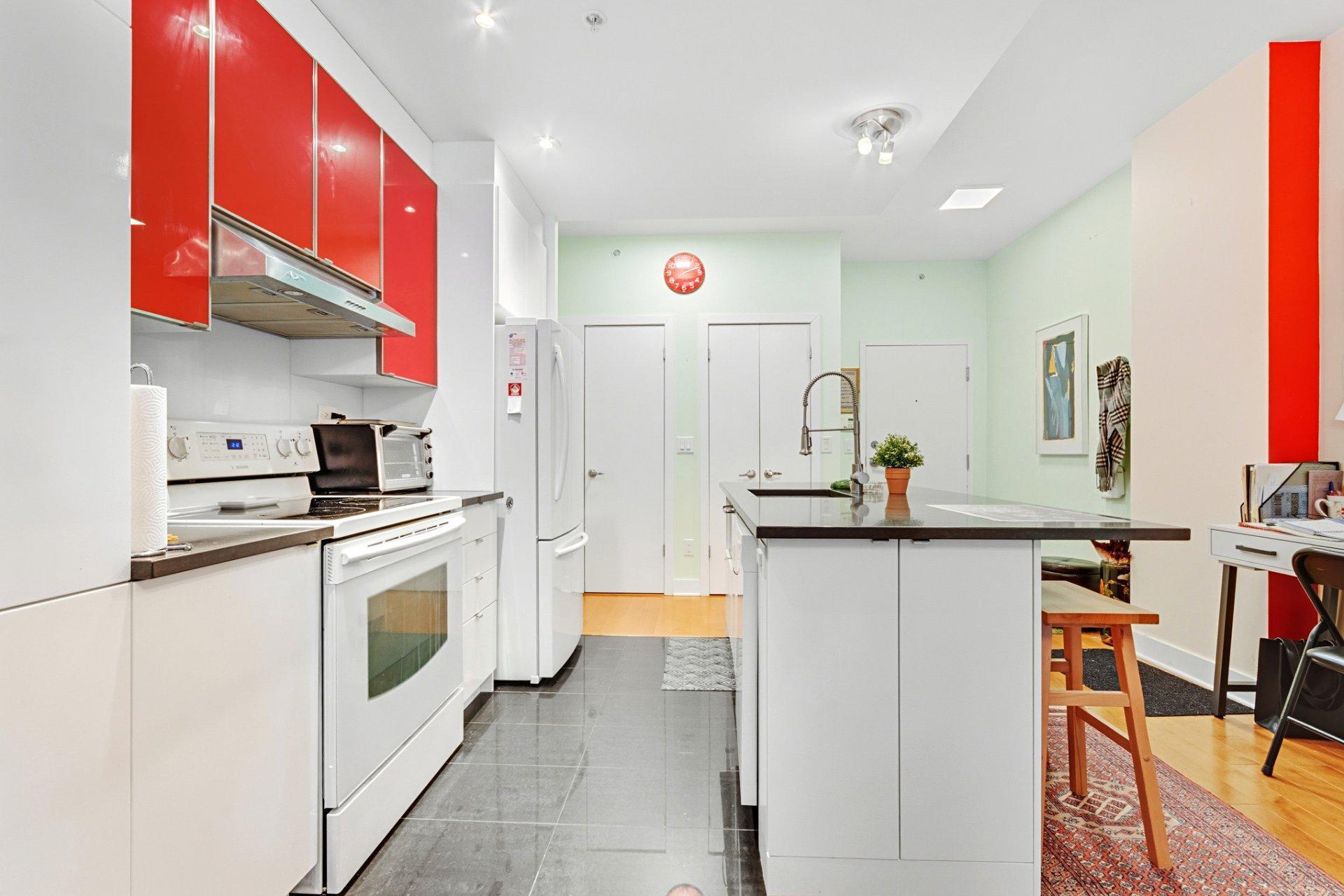 









7317


Av. Victoria

, 207,
Montréal (Côte-des-Neiges/Notre-Dame-de-Grâce),




QC
H4P0A3

