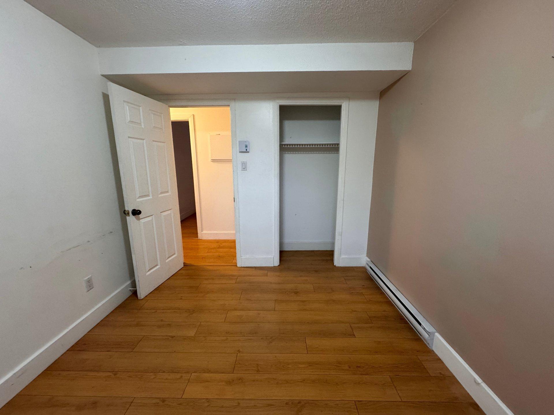 









1302


Boul. St-René E.

,
Gatineau (Gatineau),




QC
J8R1M3

