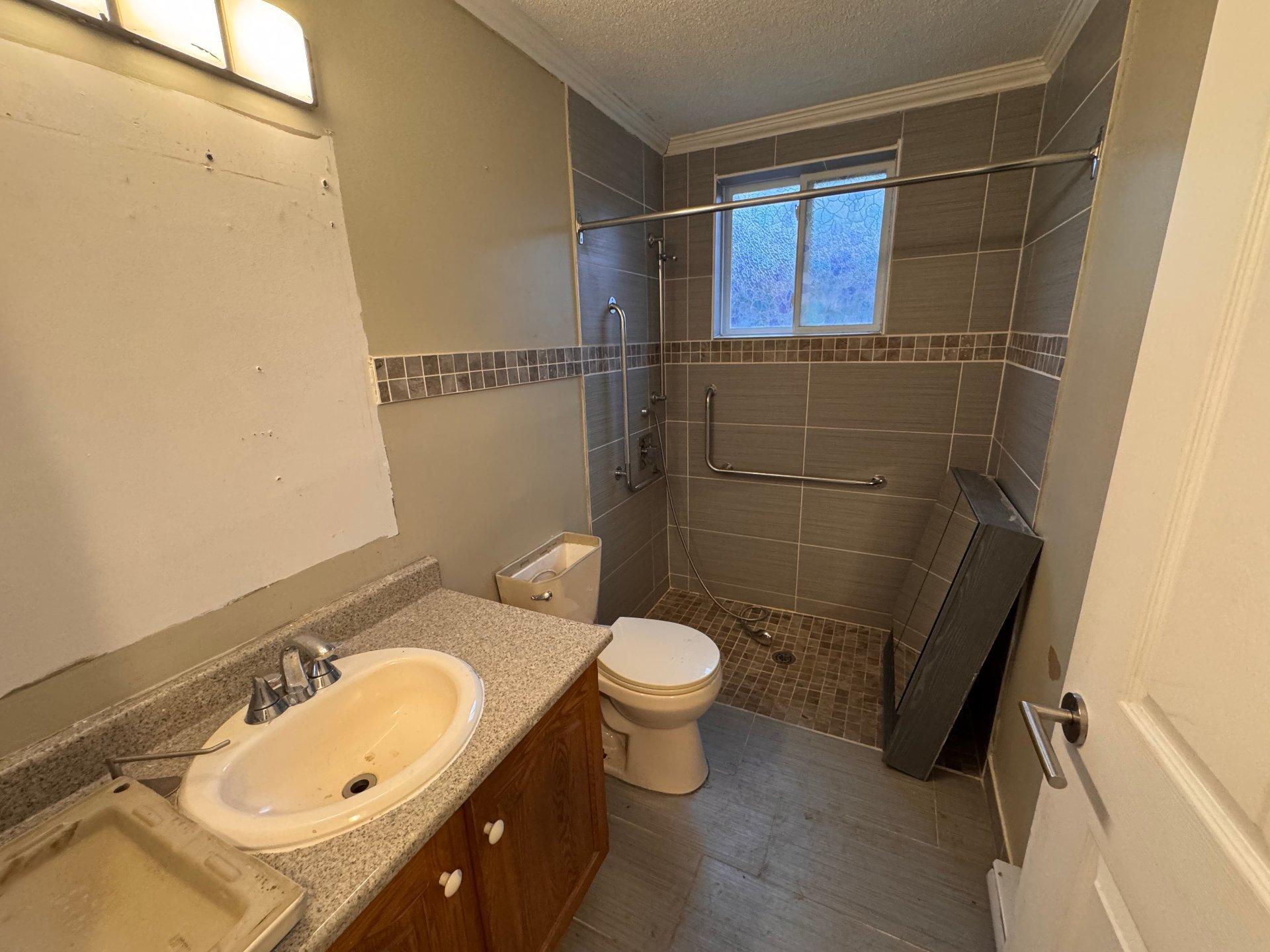 









1302


Boul. St-René E.

,
Gatineau (Gatineau),




QC
J8R1M3

