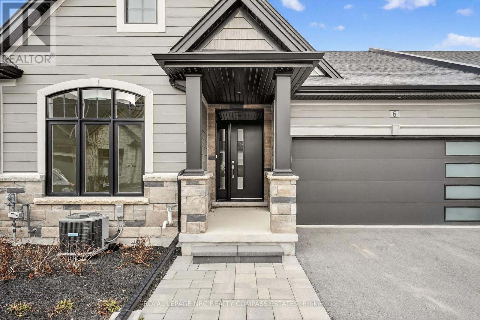 












6 PEACHTREE LANE

,
Niagara-on-the-Lake (Virgil),




Ontario
L0S1J0

