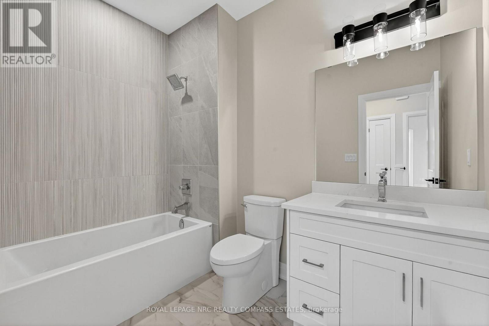 












6 PEACHTREE LANE

,
Niagara-on-the-Lake (Virgil),




Ontario
L0S1J0

