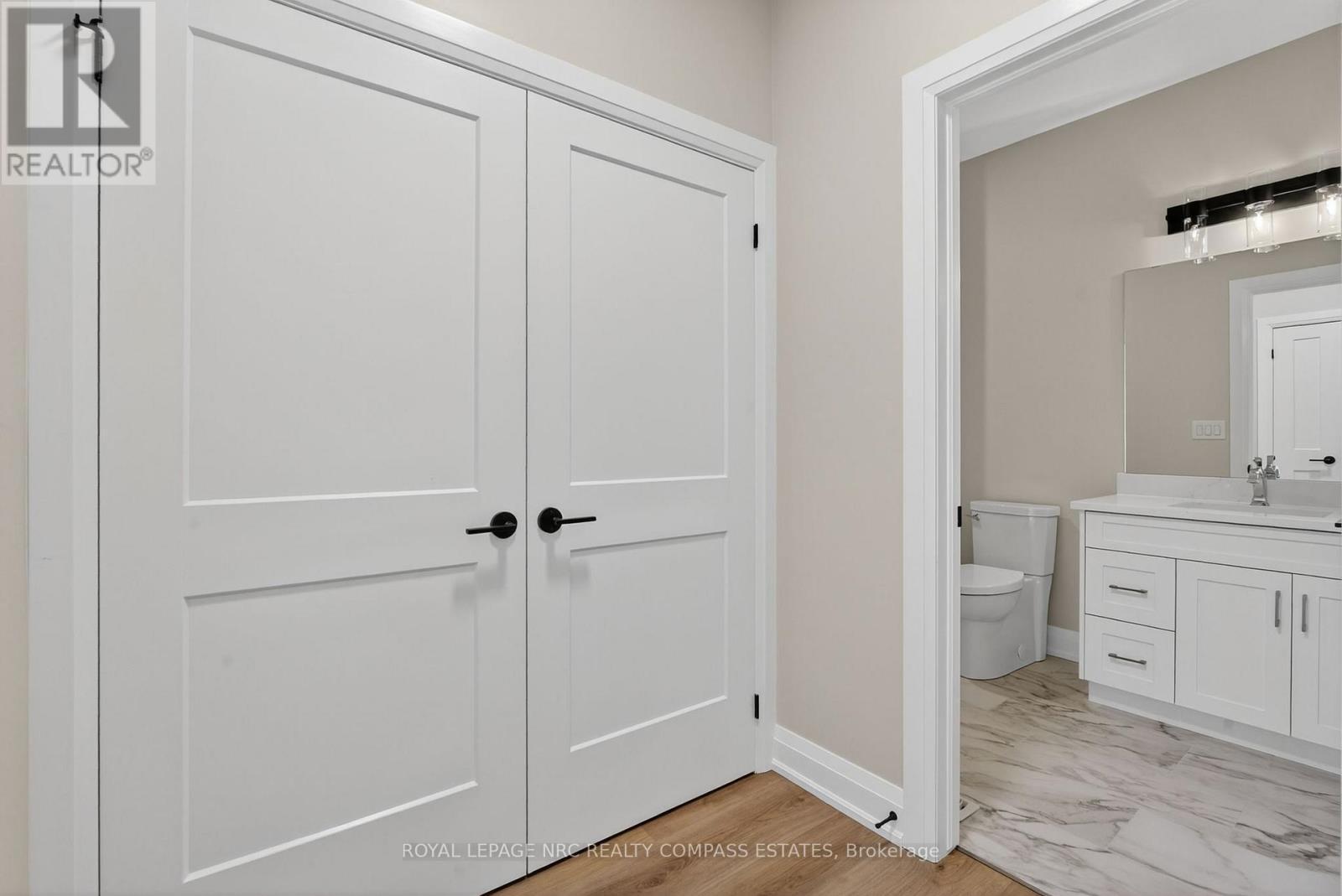 












6 PEACHTREE LANE

,
Niagara-on-the-Lake (Virgil),




Ontario
L0S1J0

