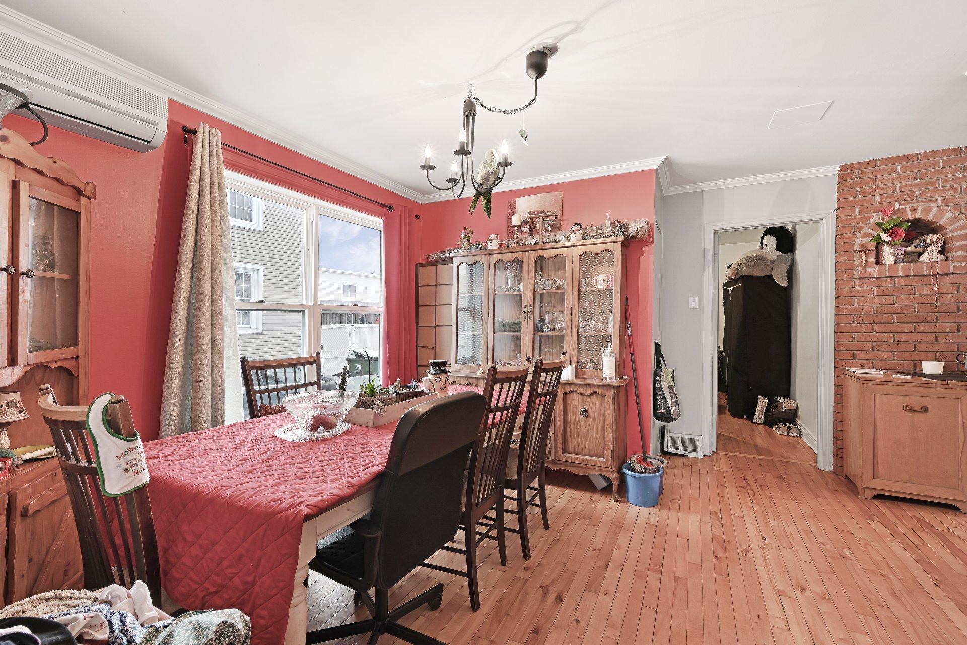 









16565


Av. Lajoie

,
Saint-Hyacinthe,




QC
J2T3J7

