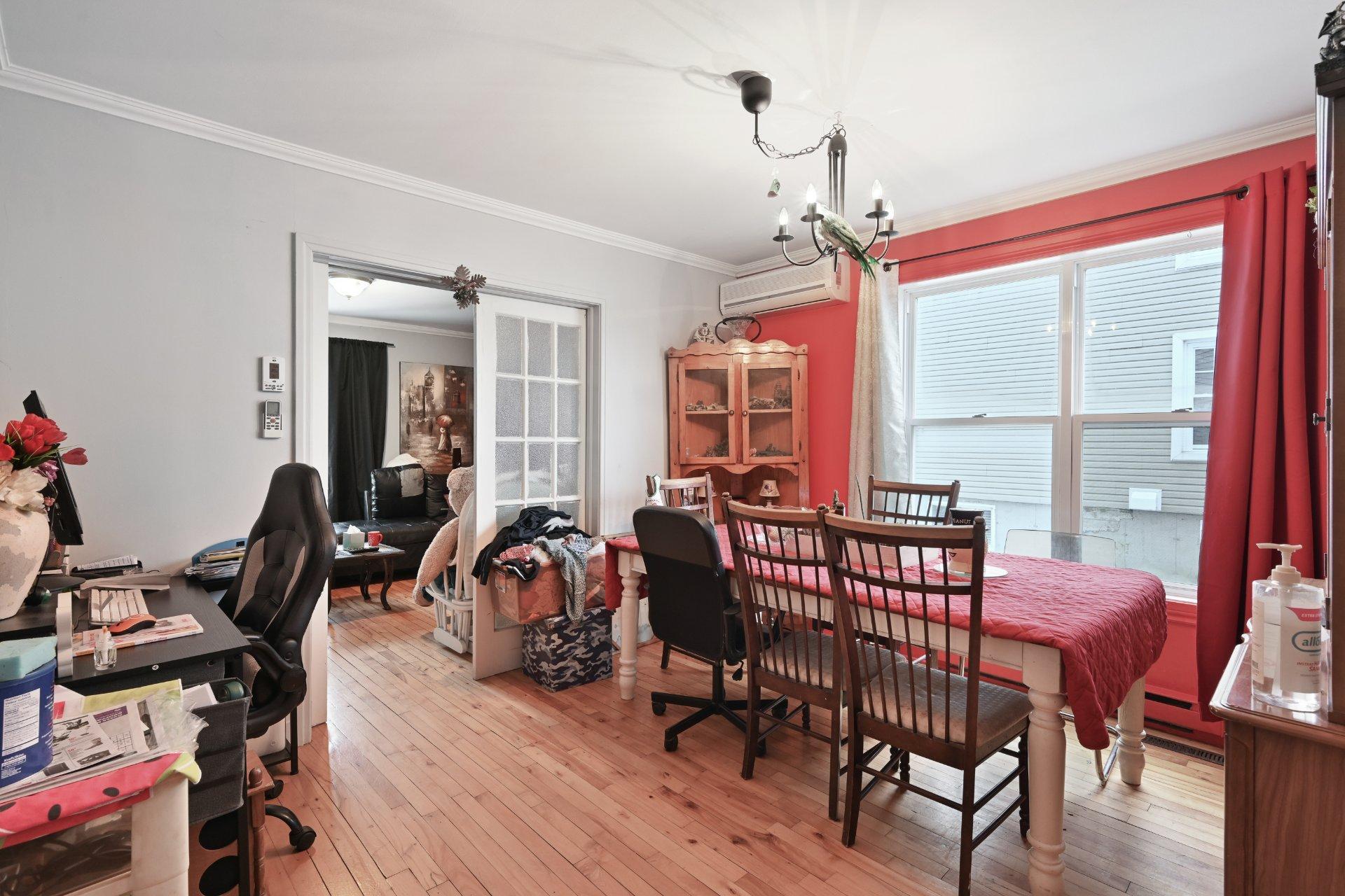 









16565


Av. Lajoie

,
Saint-Hyacinthe,




QC
J2T3J7

