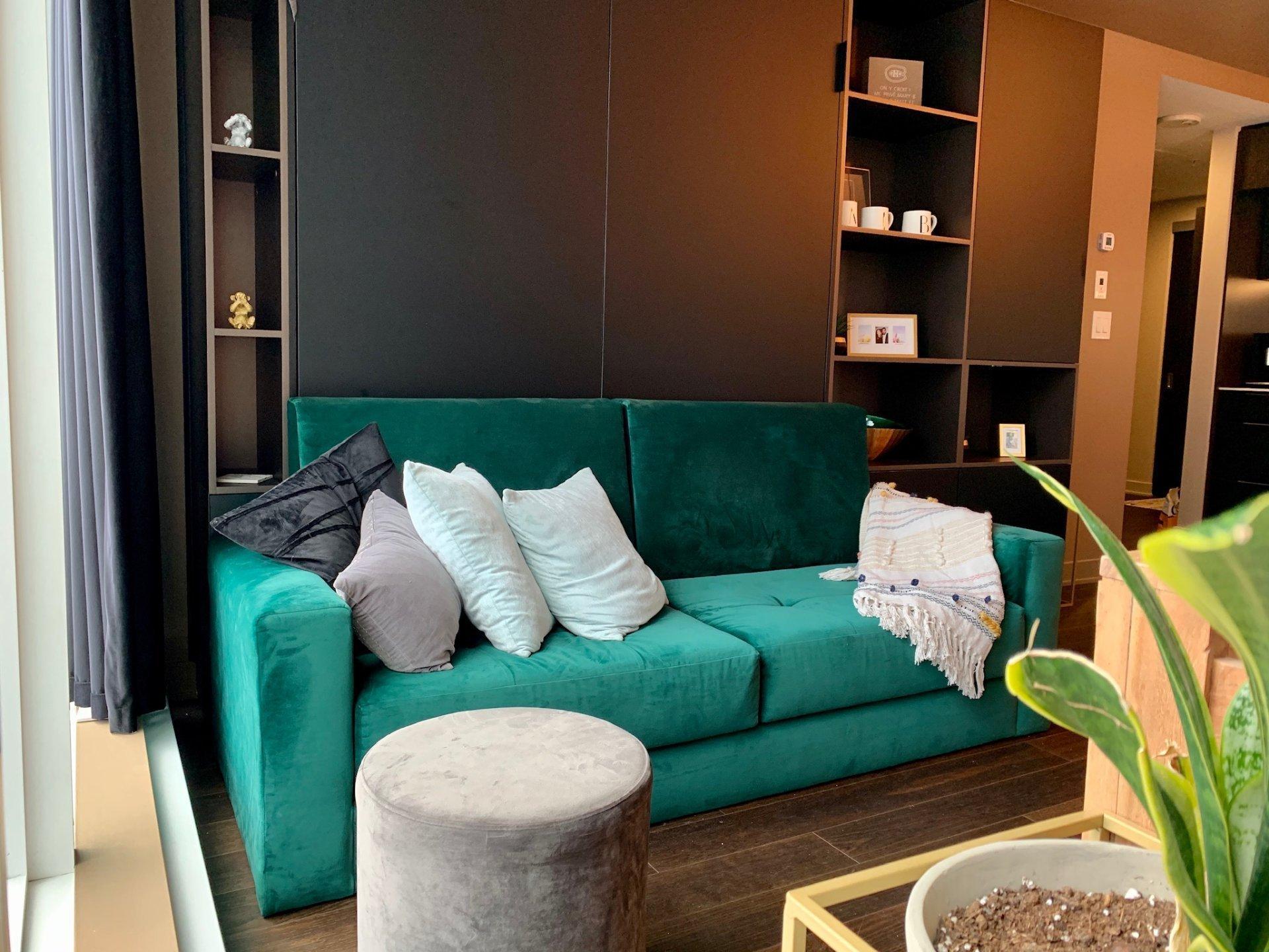 









1188


Rue St-Antoine O.

, 620,
Montréal (Ville-Marie),




QC
H3C1B4

