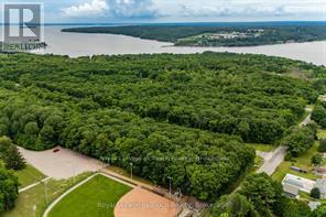 












LOT 31 EXPLORERS LANDING

,
Tiny,







Ontario
L9M0C2

