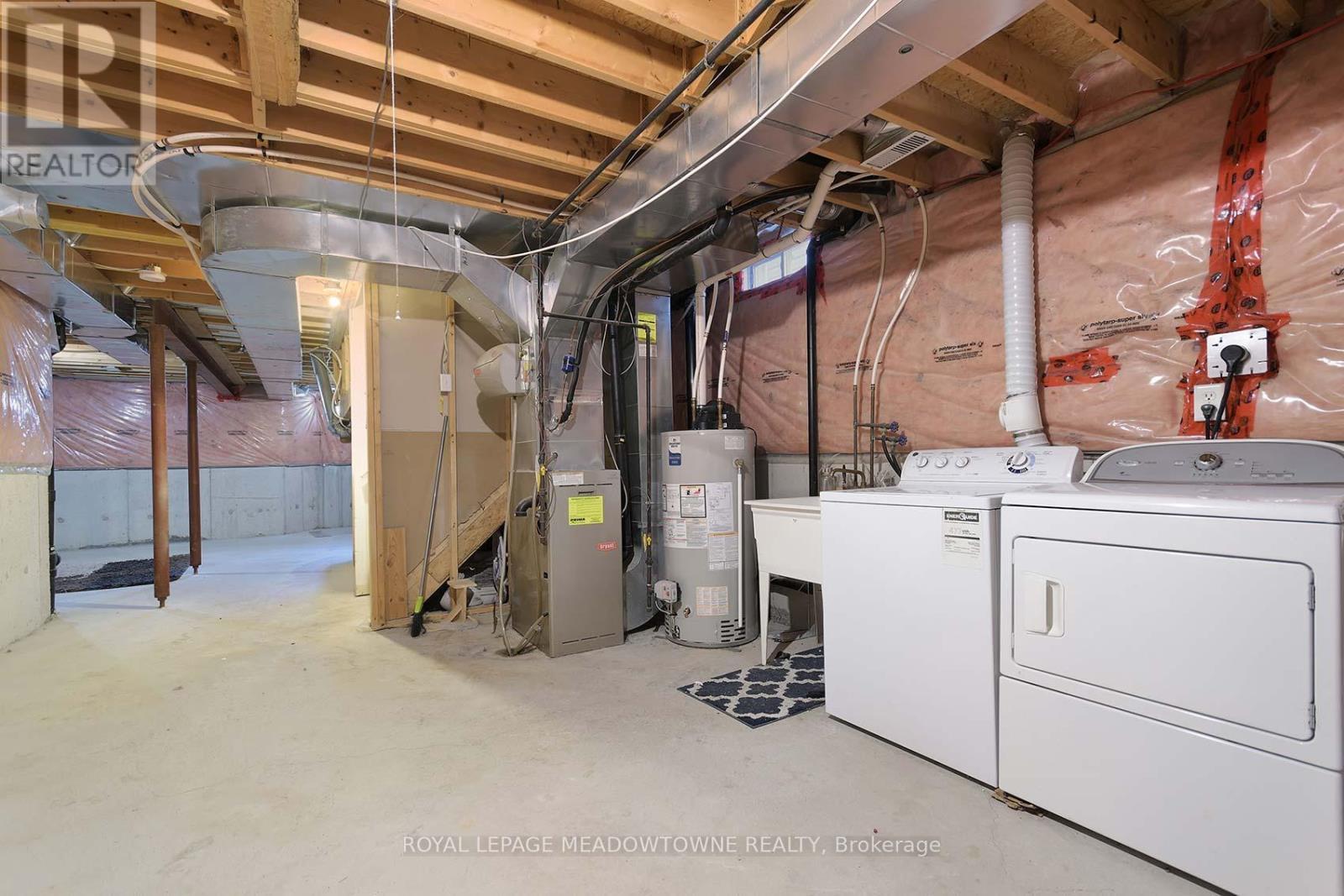 












28 NORLAND CIRCLE

,
Oshawa,




Ontario
L1L0A6

