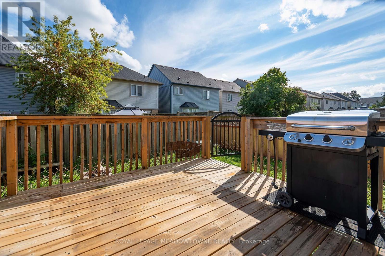 












28 NORLAND CIRCLE

,
Oshawa,




Ontario
L1L0A6

