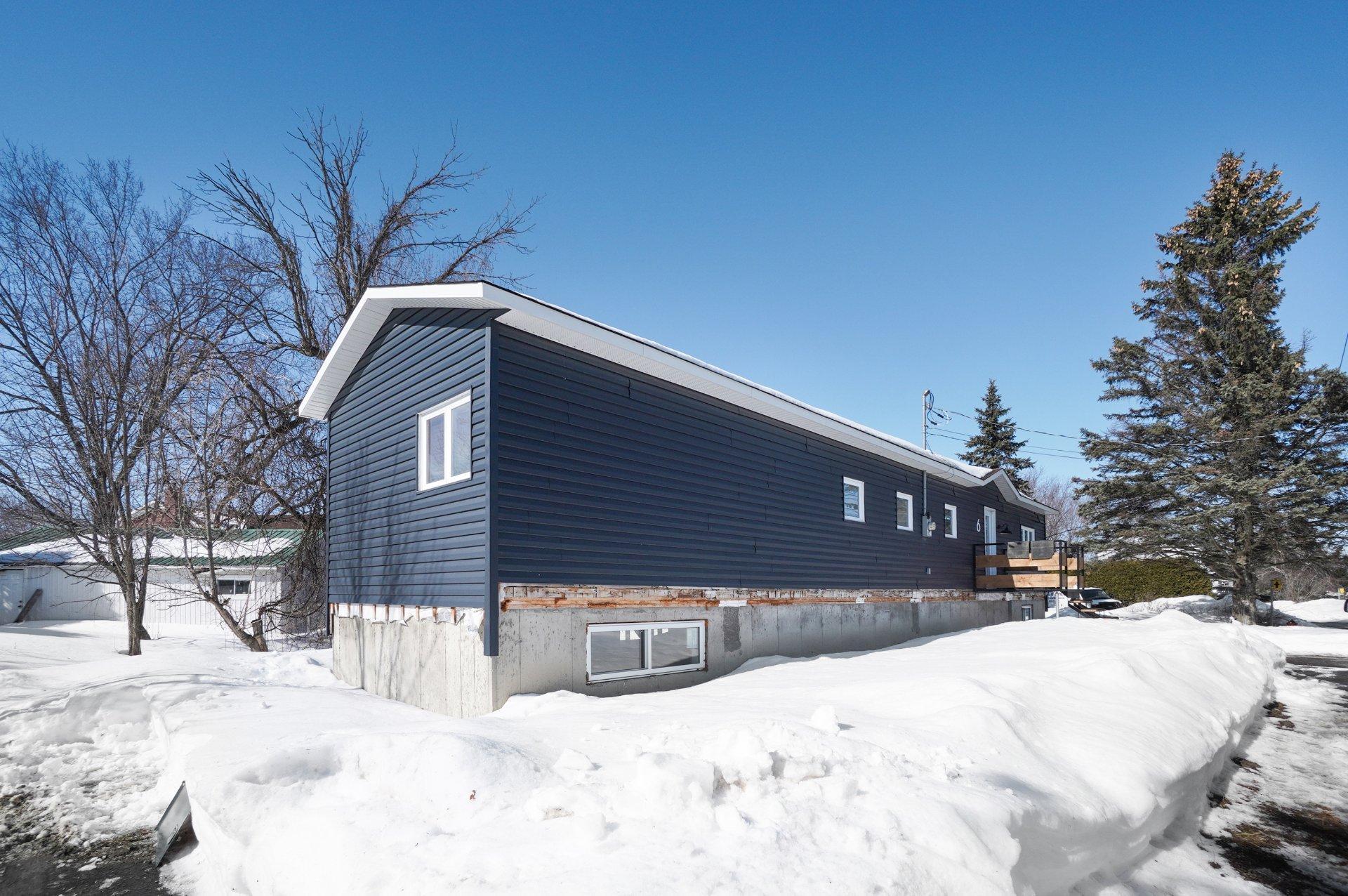 









6


Ch. du Rivage

,
Saint-Antoine-sur-Richelieu,




QC
J0L1R1

