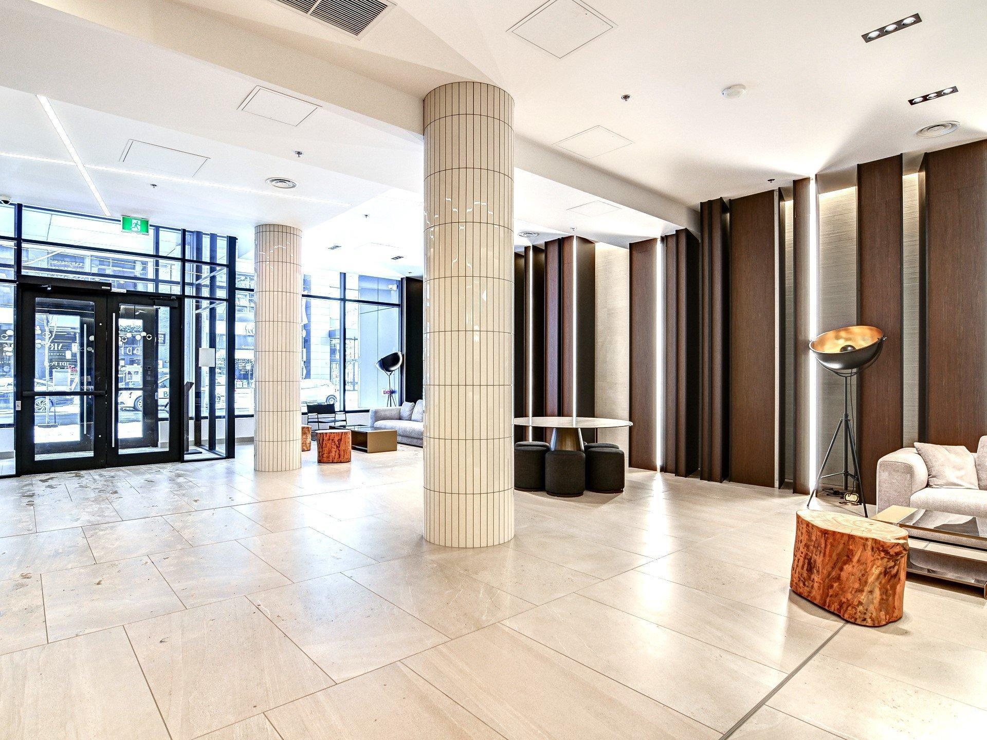 









101


Rue Peel

, 1856,
Montréal (Le Sud-Ouest),




QC
H3C1W9

