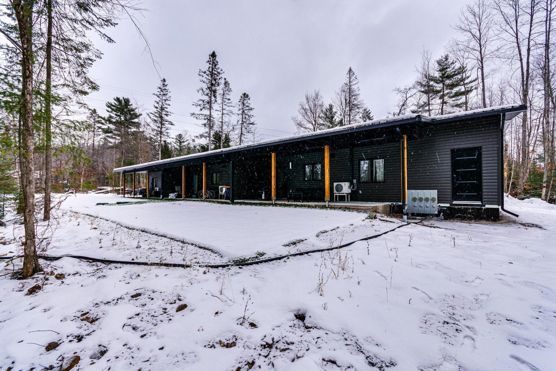 









12


Ch. Sisttie

,
La Pêche,




QC
J0X3G0

