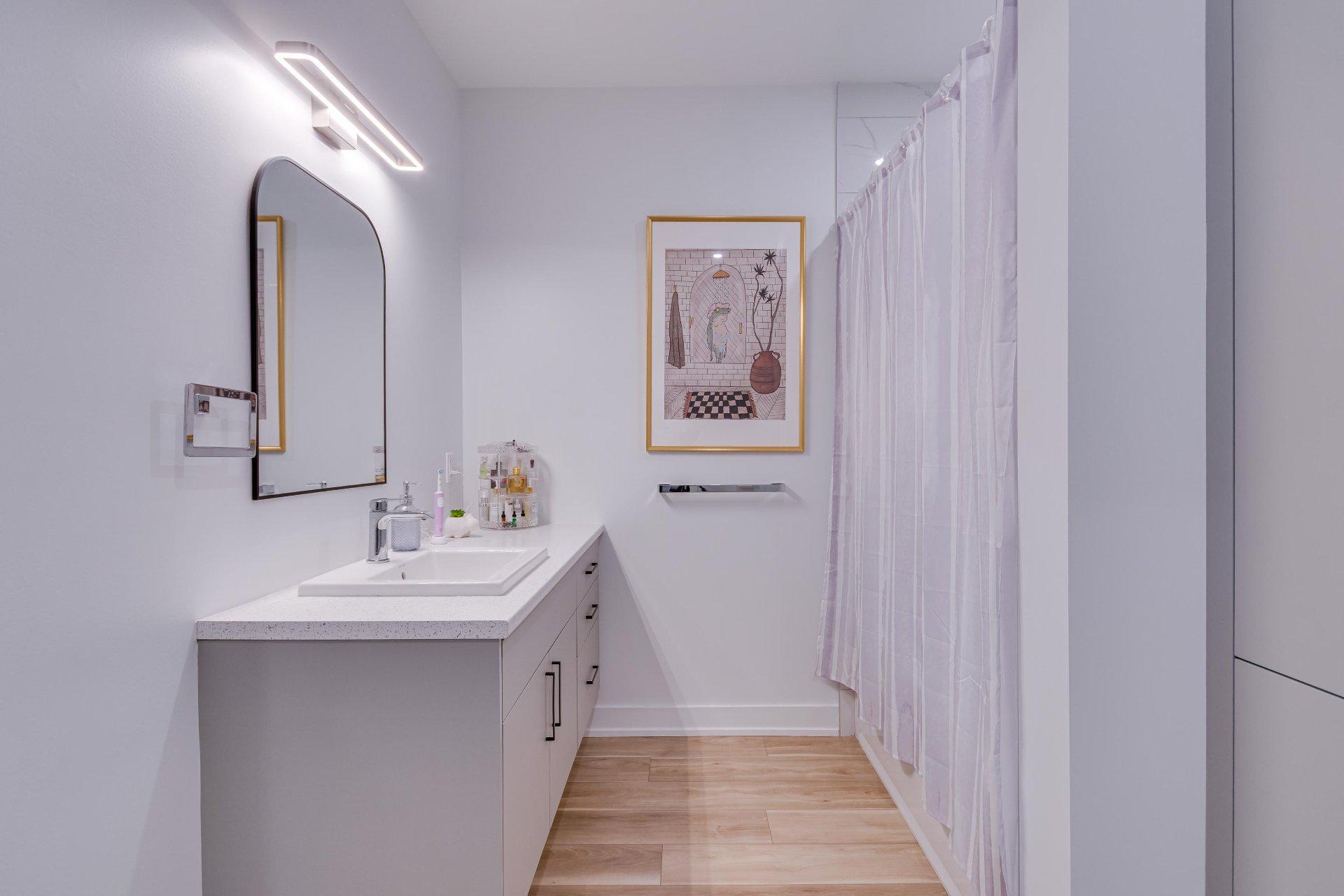 









12


Ch. Sisttie

,
La Pêche,




QC
J0X3G0

