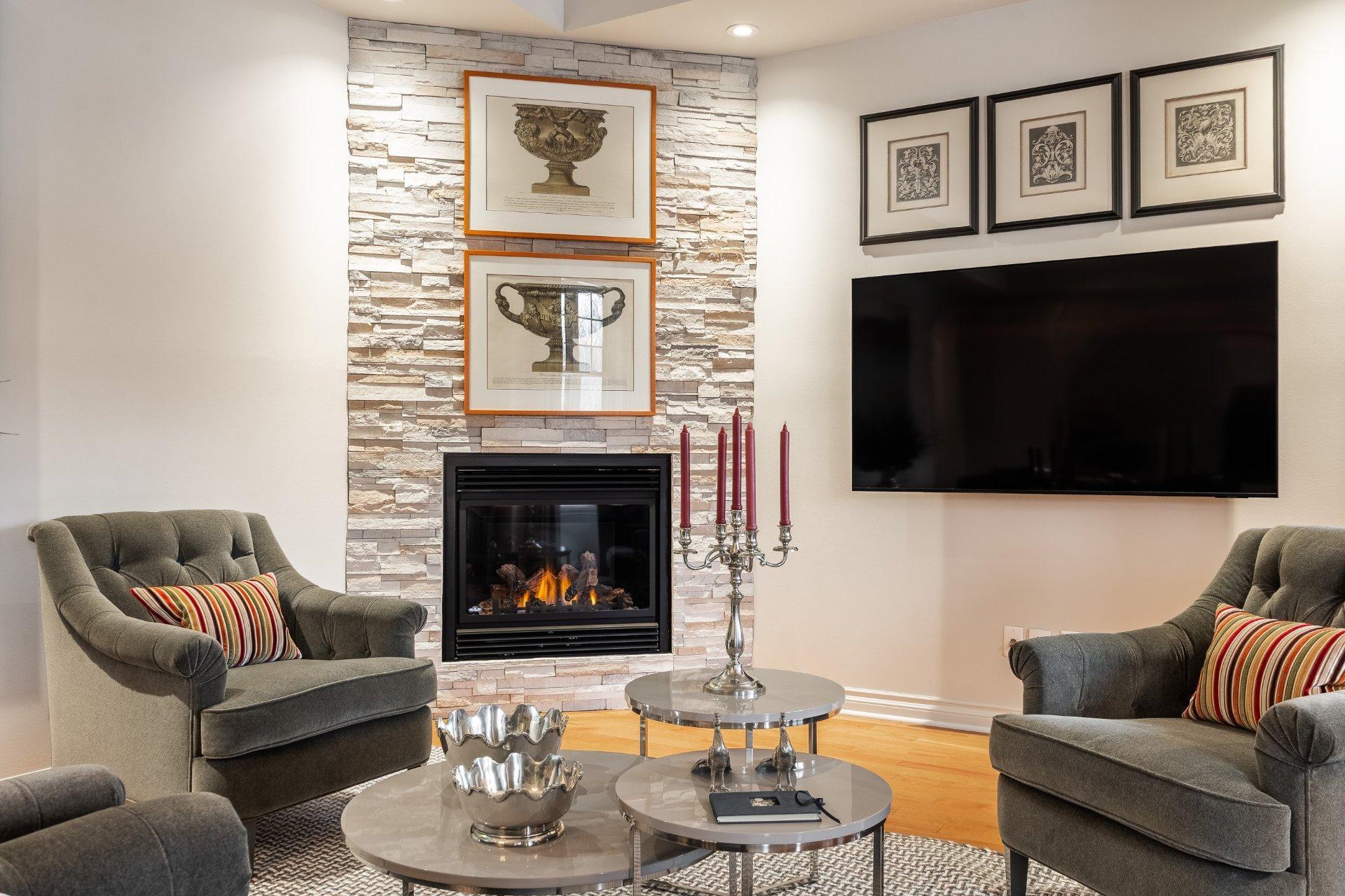 









4041


Rue des Bolets

,
Saint-Bruno-de-Montarville,




QC
J3V0C9

