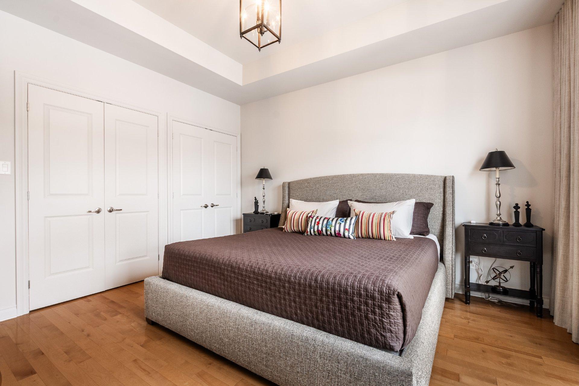 









4041


Rue des Bolets

,
Saint-Bruno-de-Montarville,




QC
J3V0C9

