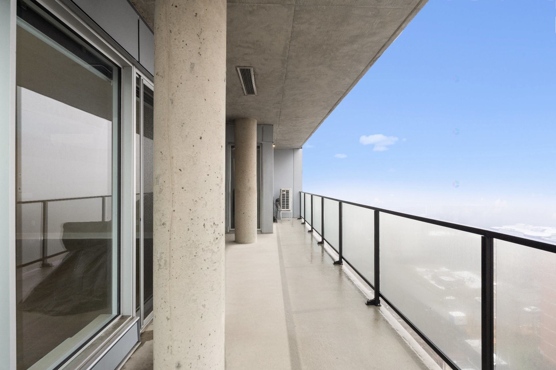 









2835


Av. du Cosmodôme

, 1202,
Laval (Chomedey),




QC
H7T0R8

