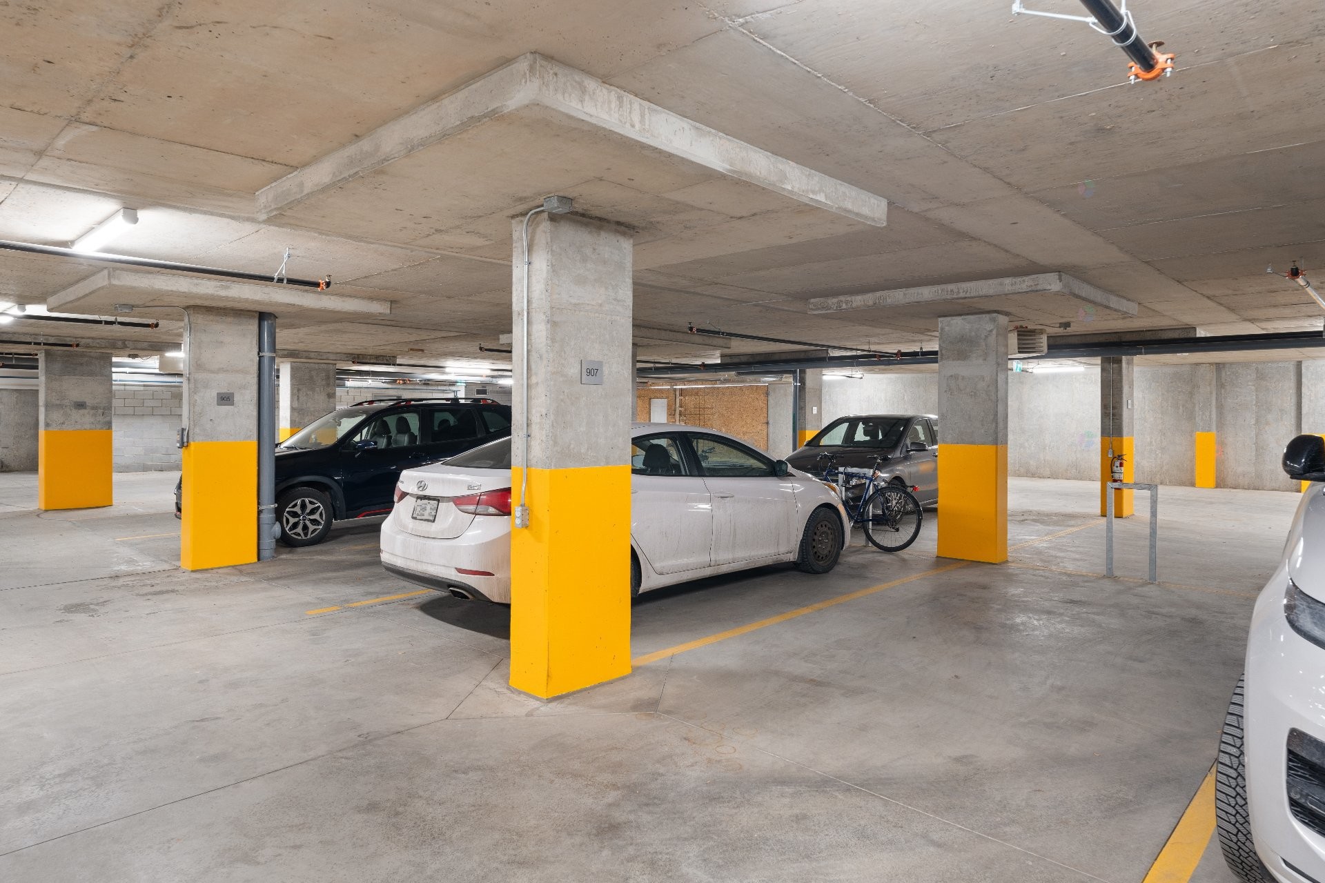 









2835


Av. du Cosmodôme

, 1202,
Laval (Chomedey),




QC
H7T0R8

