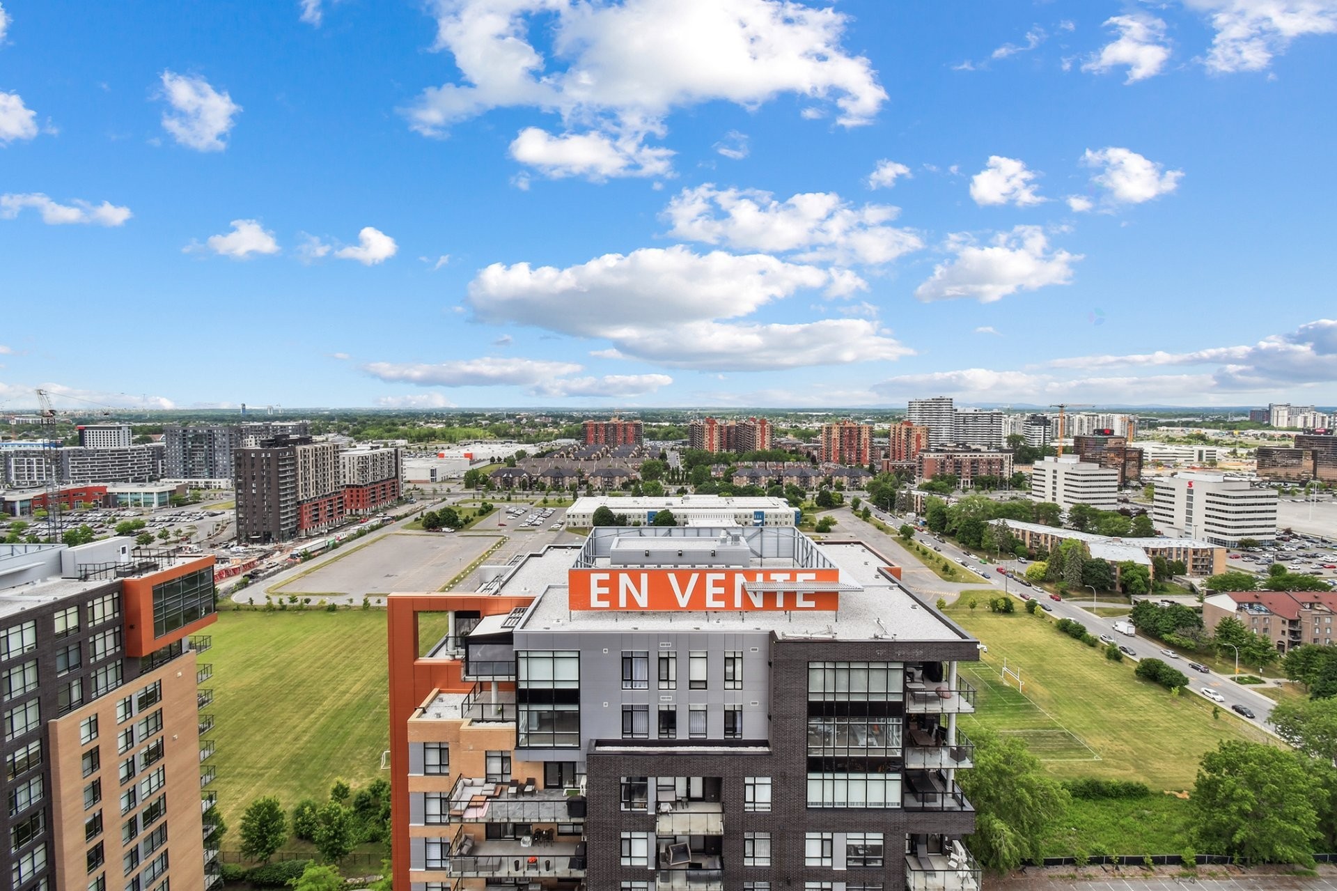 









2835


Av. du Cosmodôme

, 1202,
Laval (Chomedey),




QC
H7T0R8


