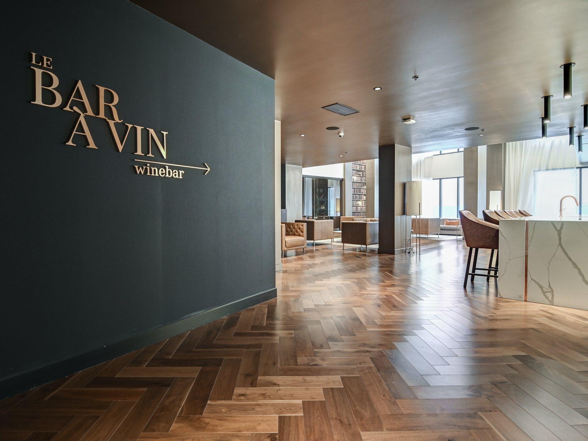 









1188


Rue St-Antoine O.

, 3104,
Montréal (Ville-Marie),




QC
H3C1B4

