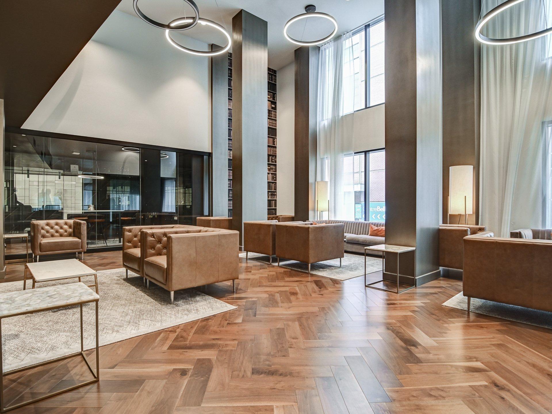 









1188


Rue St-Antoine O.

, 3104,
Montréal (Ville-Marie),




QC
H3C1B4

