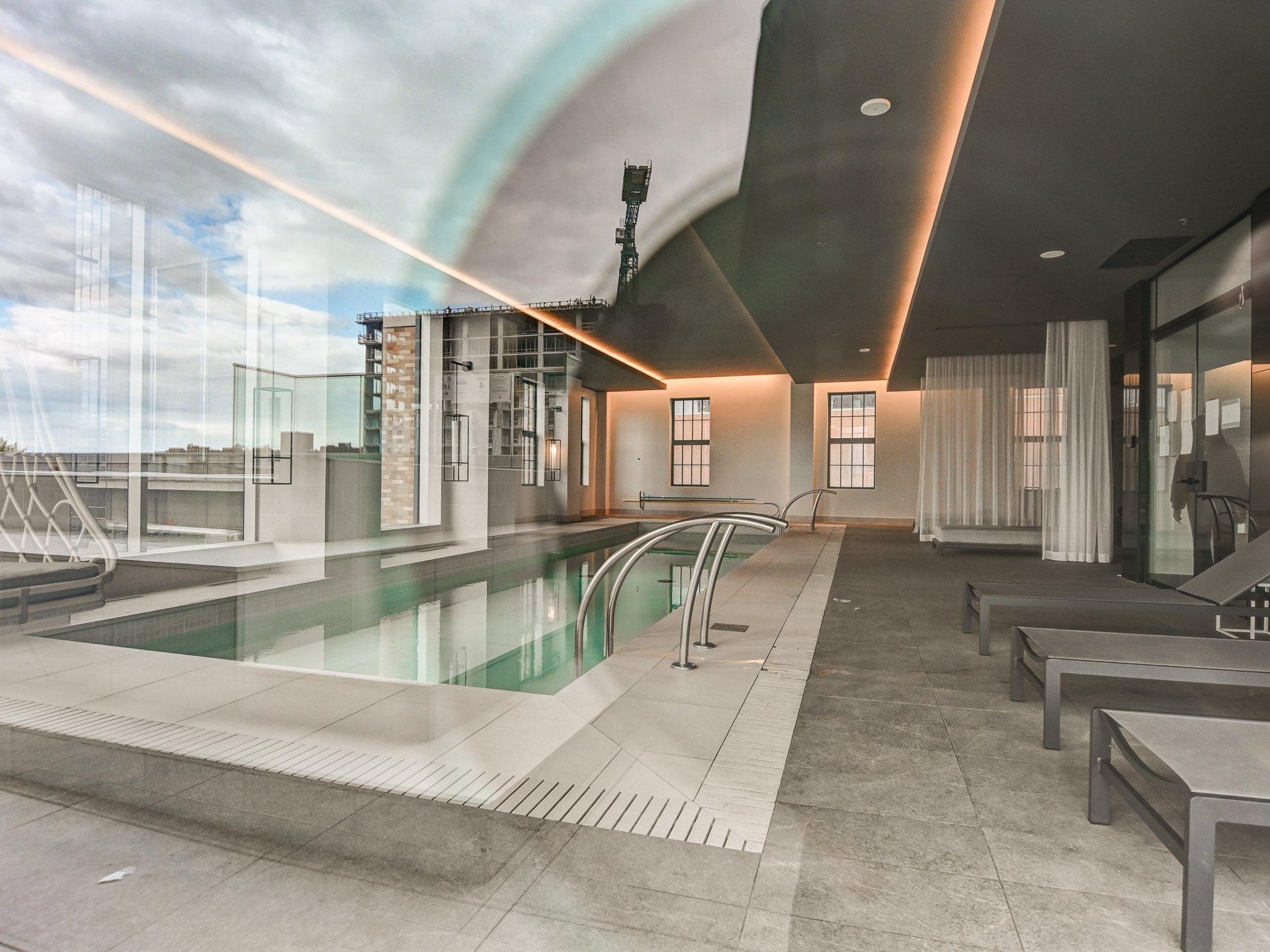 









1188


Rue St-Antoine O.

, 3104,
Montréal (Ville-Marie),




QC
H3C1B4

