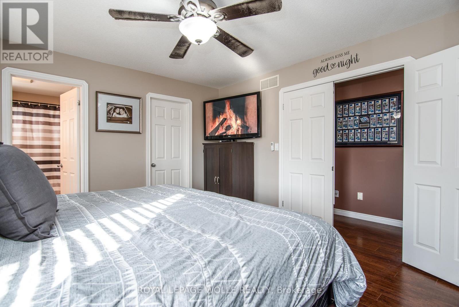 












383 PARROTT PLACE

,
Woodstock,




Ontario
N4T1V4

