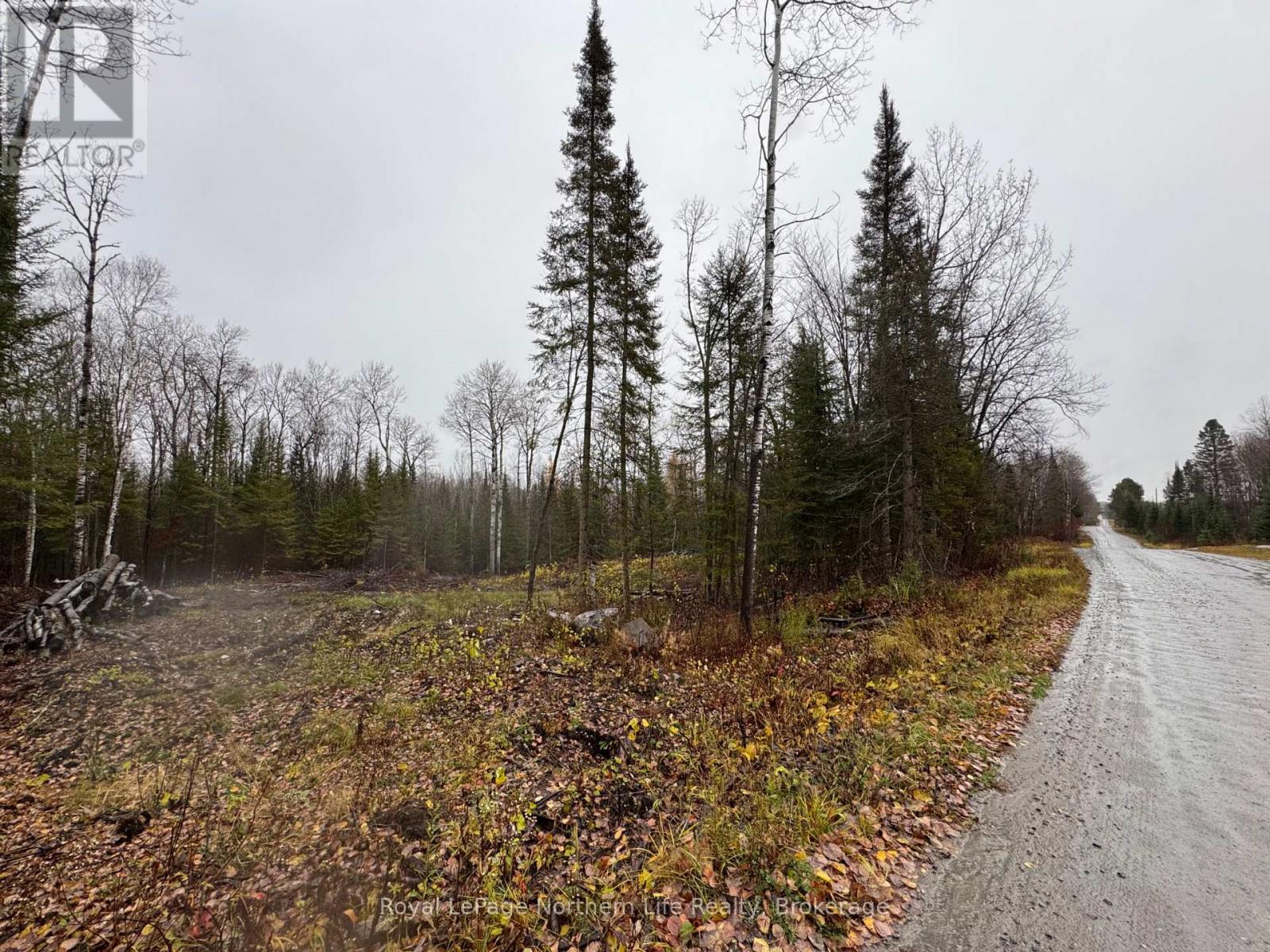 












PT E1/2 HILLCREST ROAD

,
East Ferris,







Ontario
P0H1B0

