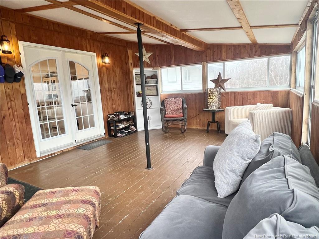 









24


Catherine

ST,
Bathurst,




NB
E8L 1W2

