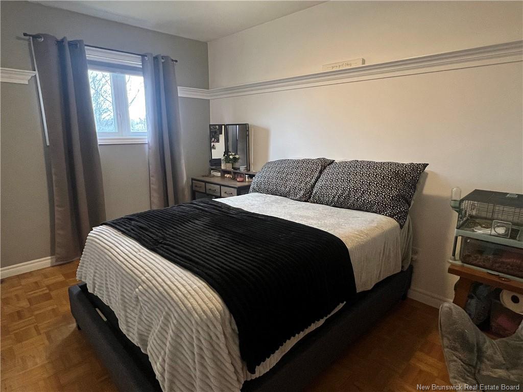 









24


Catherine

ST,
Bathurst,




NB
E8L 1W2

