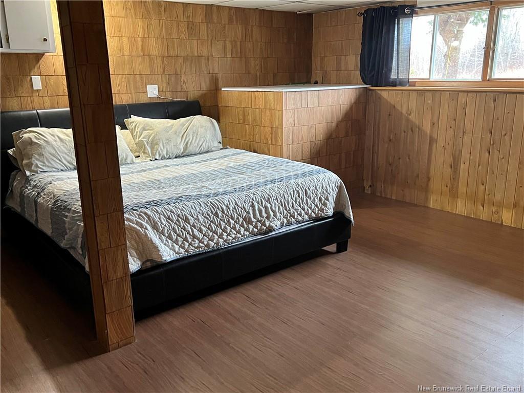 









24


Catherine

ST,
Bathurst,




NB
E8L 1W2

