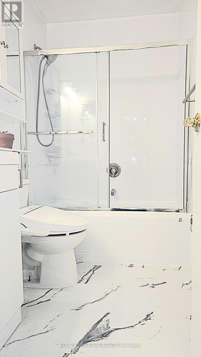 












1108 - 35 TOWERING HEIGHTS BOULEVARD

,
St. Catharines (Glendale/Glenridge),




Ontario
L2T3G8

