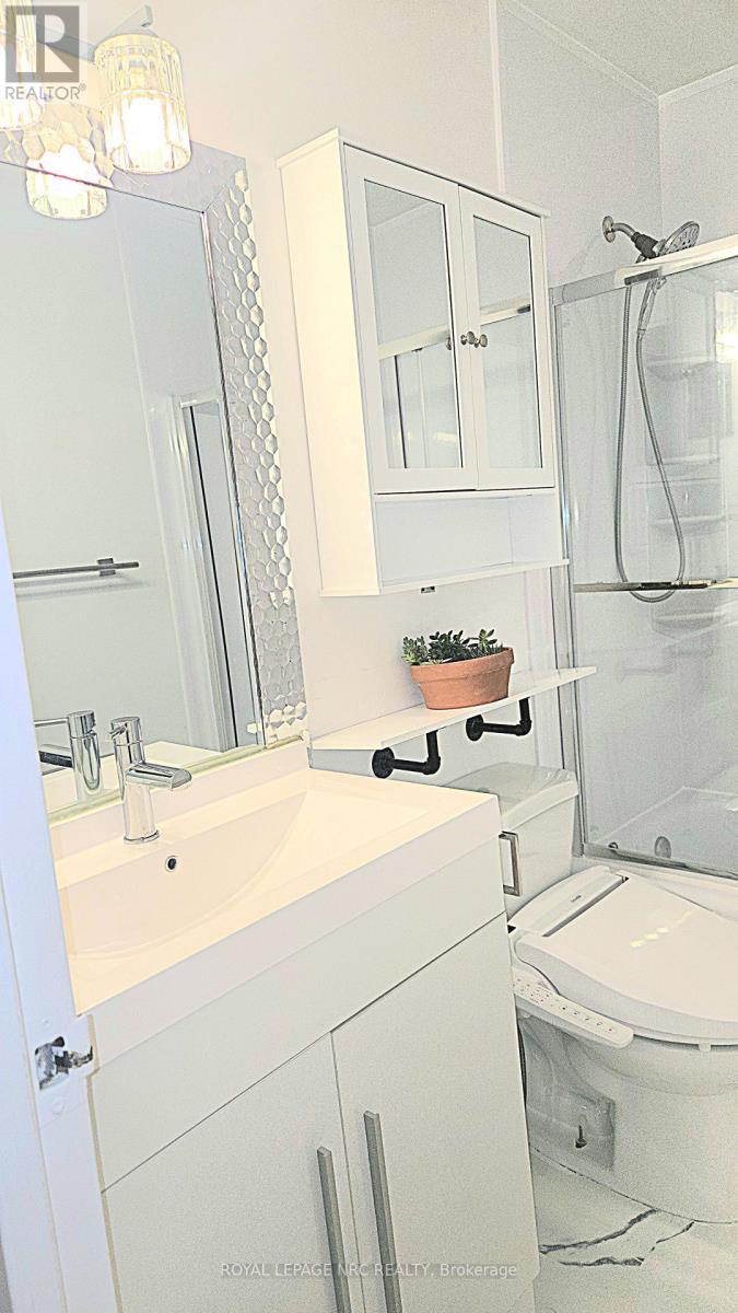 












1108 - 35 TOWERING HEIGHTS BOULEVARD

,
St. Catharines (Glendale/Glenridge),




Ontario
L2T3G8

