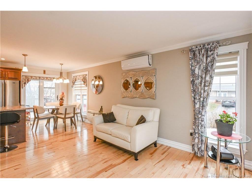 









8


rue Haché

,
Caraquet,




NB
E1W 1A4

