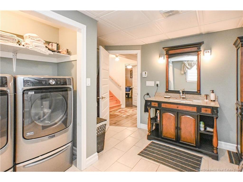 









8


rue Haché

,
Caraquet,




NB
E1W 1A4

