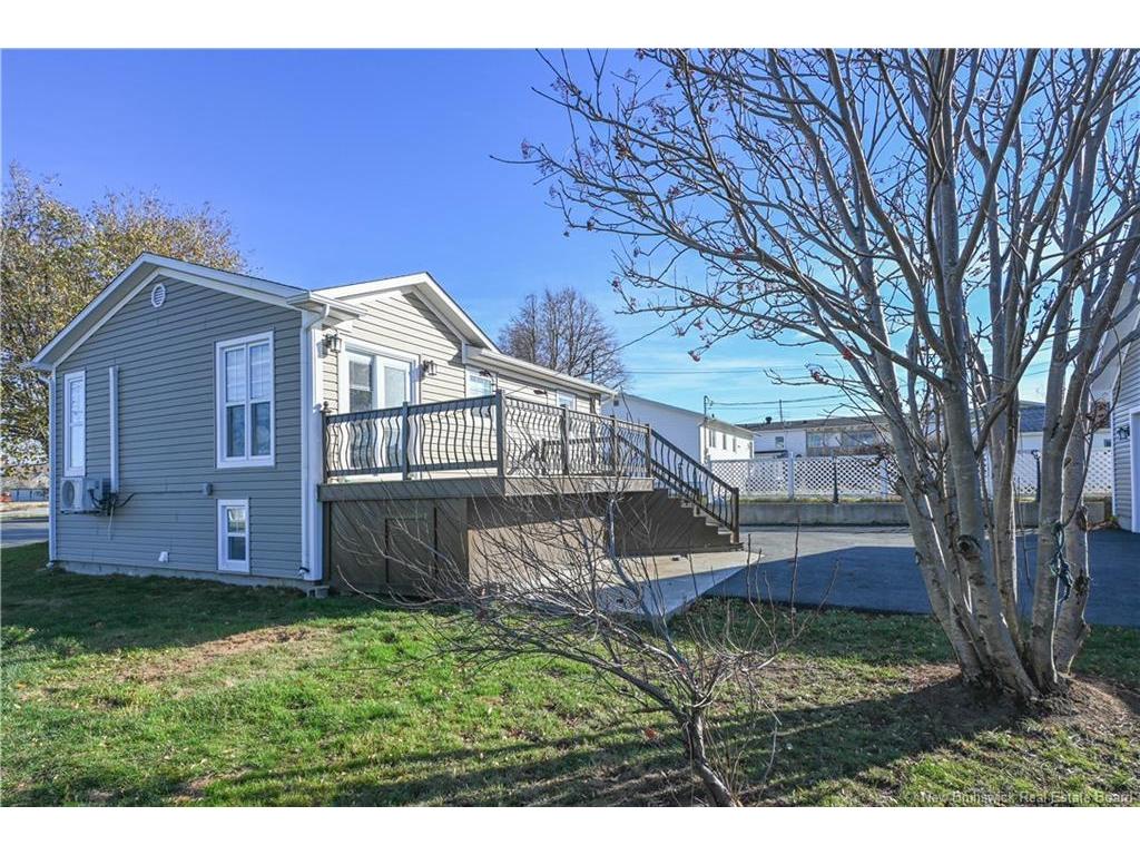 









8


rue Haché

,
Caraquet,




NB
E1W 1A4

