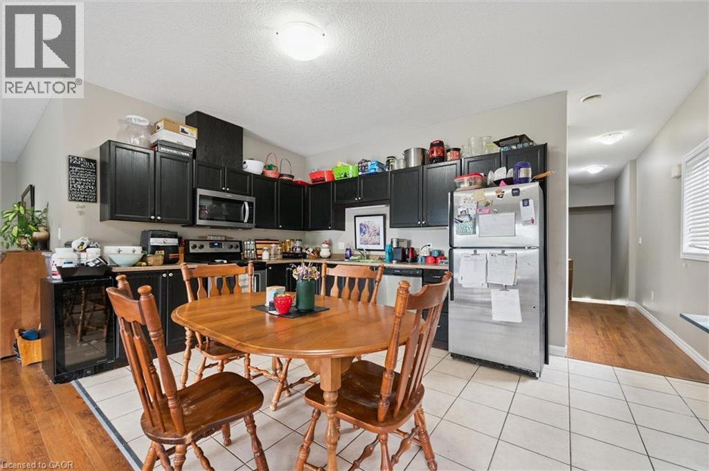 












470 ELORA Street

,
Fergus,




Ontario
N1M1Y8

