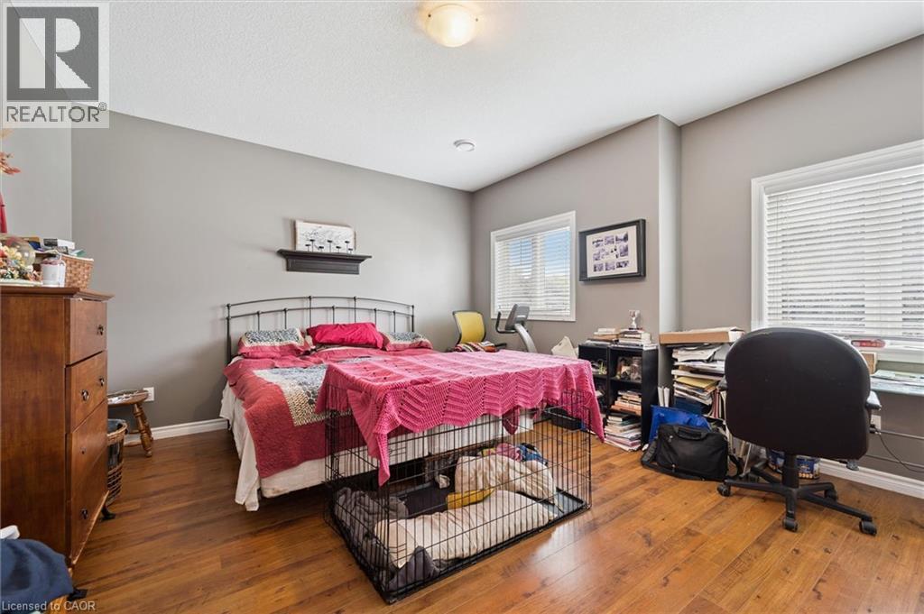 












470 ELORA Street

,
Fergus,




Ontario
N1M1Y8

