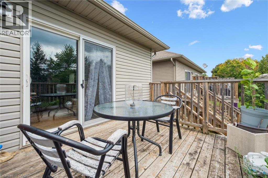 












470 ELORA Street

,
Fergus,




Ontario
N1M1Y8

