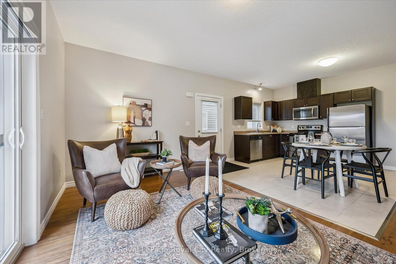 












470 ELORA STREET

,
Centre Wellington (Fergus),




Ontario
N1M1Y8

