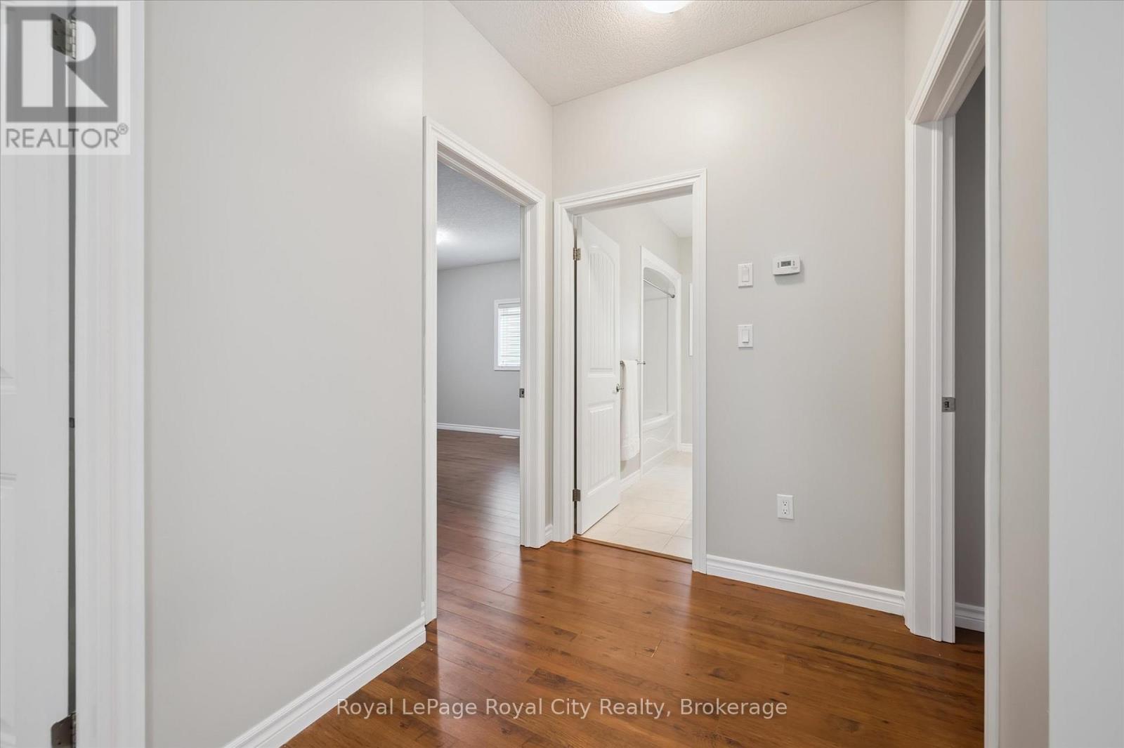 












470 ELORA STREET

,
Centre Wellington (Fergus),




Ontario
N1M1Y8

