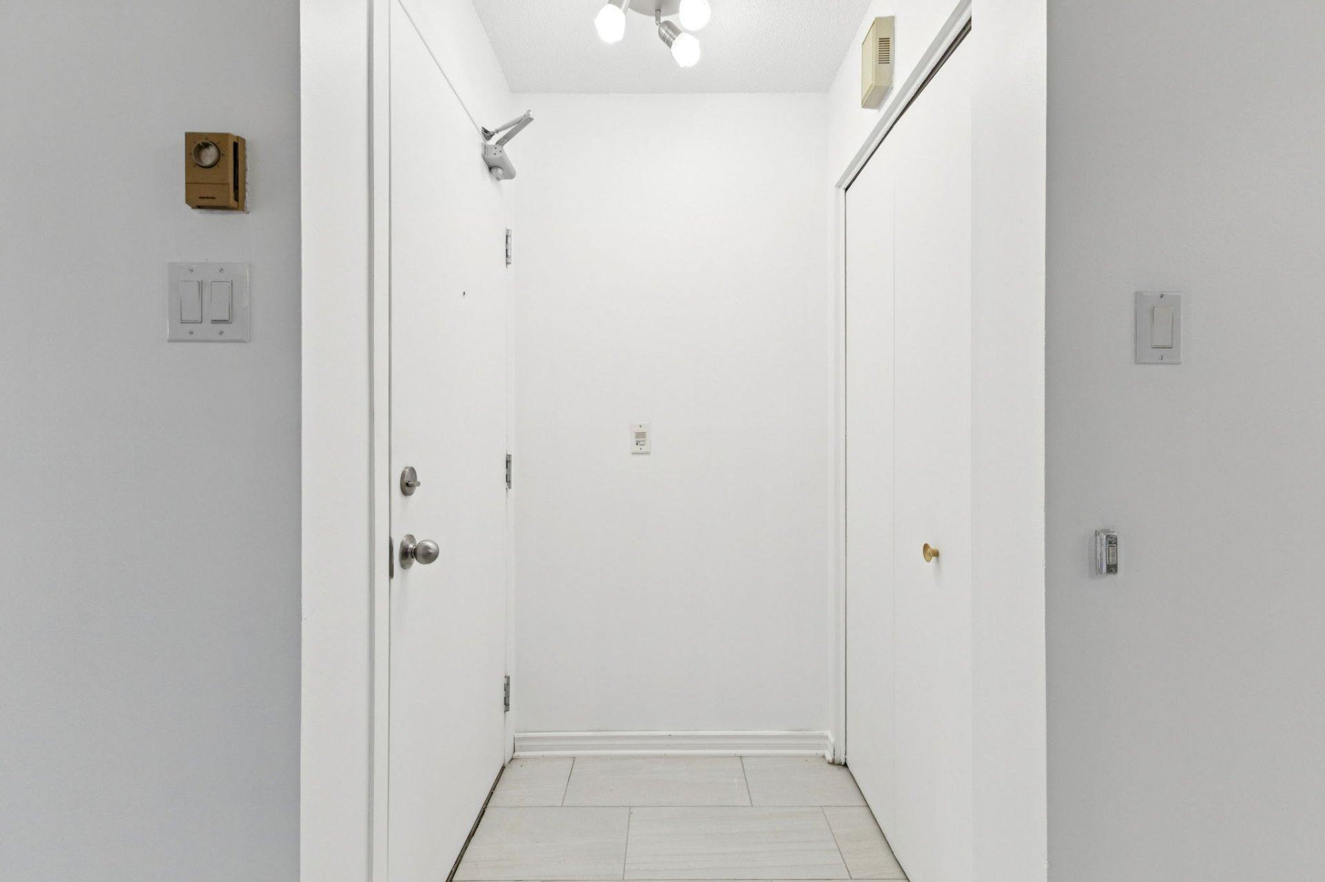 









168


Rue Lamarche

, 7,
Gatineau (Gatineau),




QC
J8T5C5

