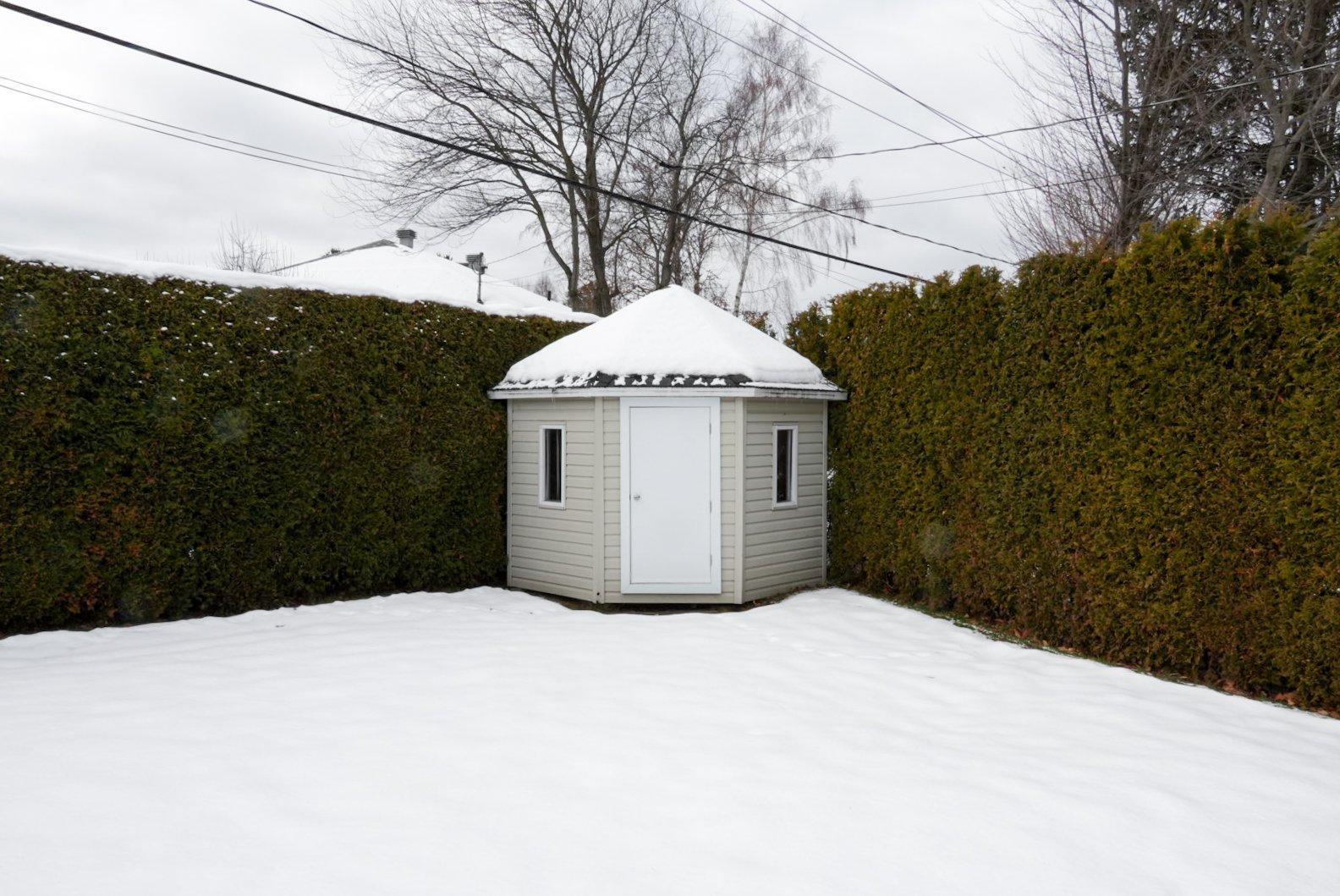 









1125


Rue Deveau

,
Trois-Rivières,




QC
G8V1R4

