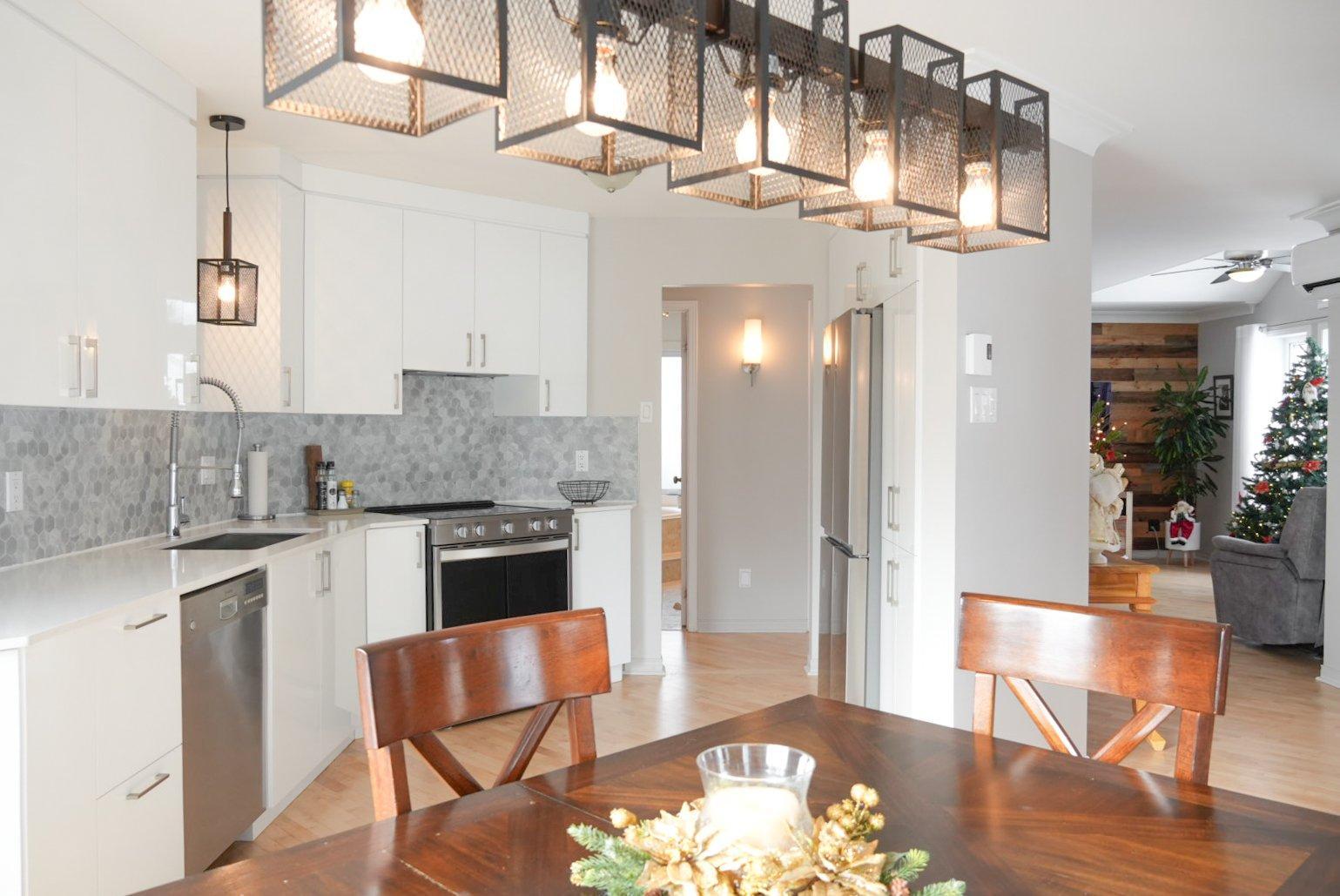 









1125


Rue Deveau

,
Trois-Rivières,




QC
G8V1R4

