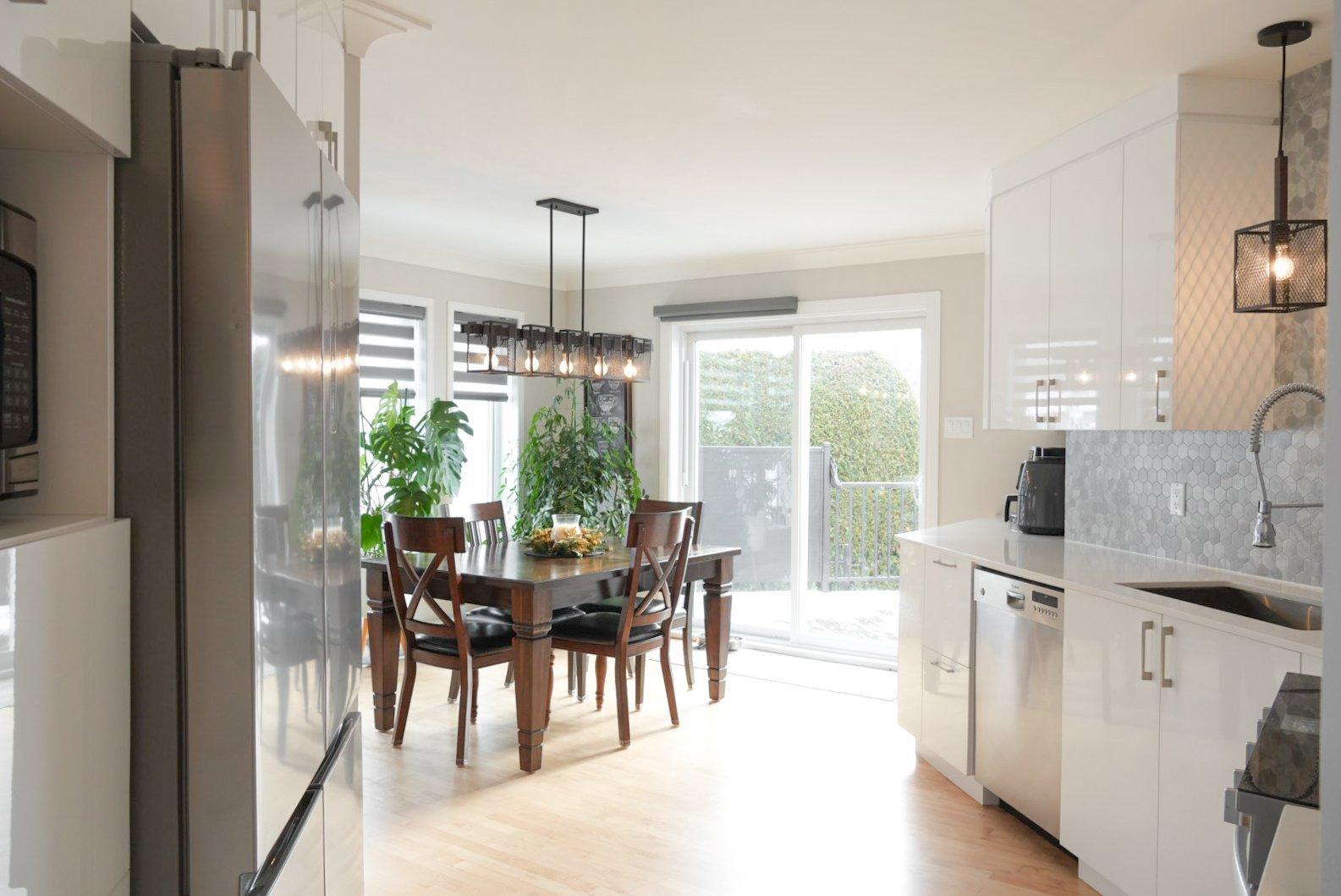 









1125


Rue Deveau

,
Trois-Rivières,




QC
G8V1R4

