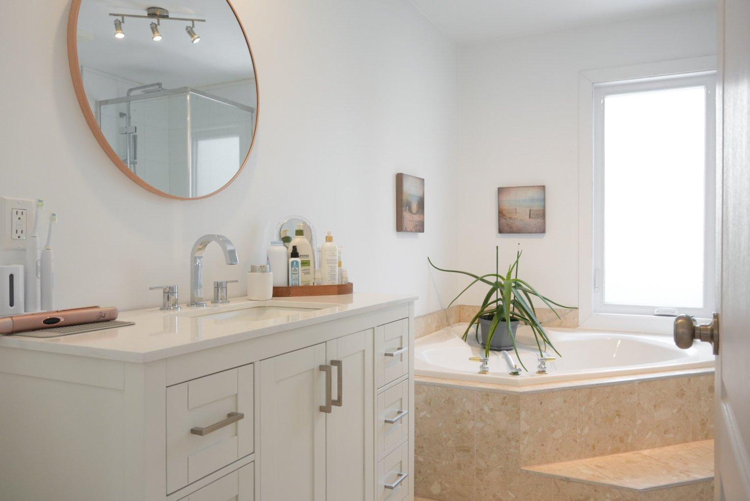 









1125


Rue Deveau

,
Trois-Rivières,




QC
G8V1R4

