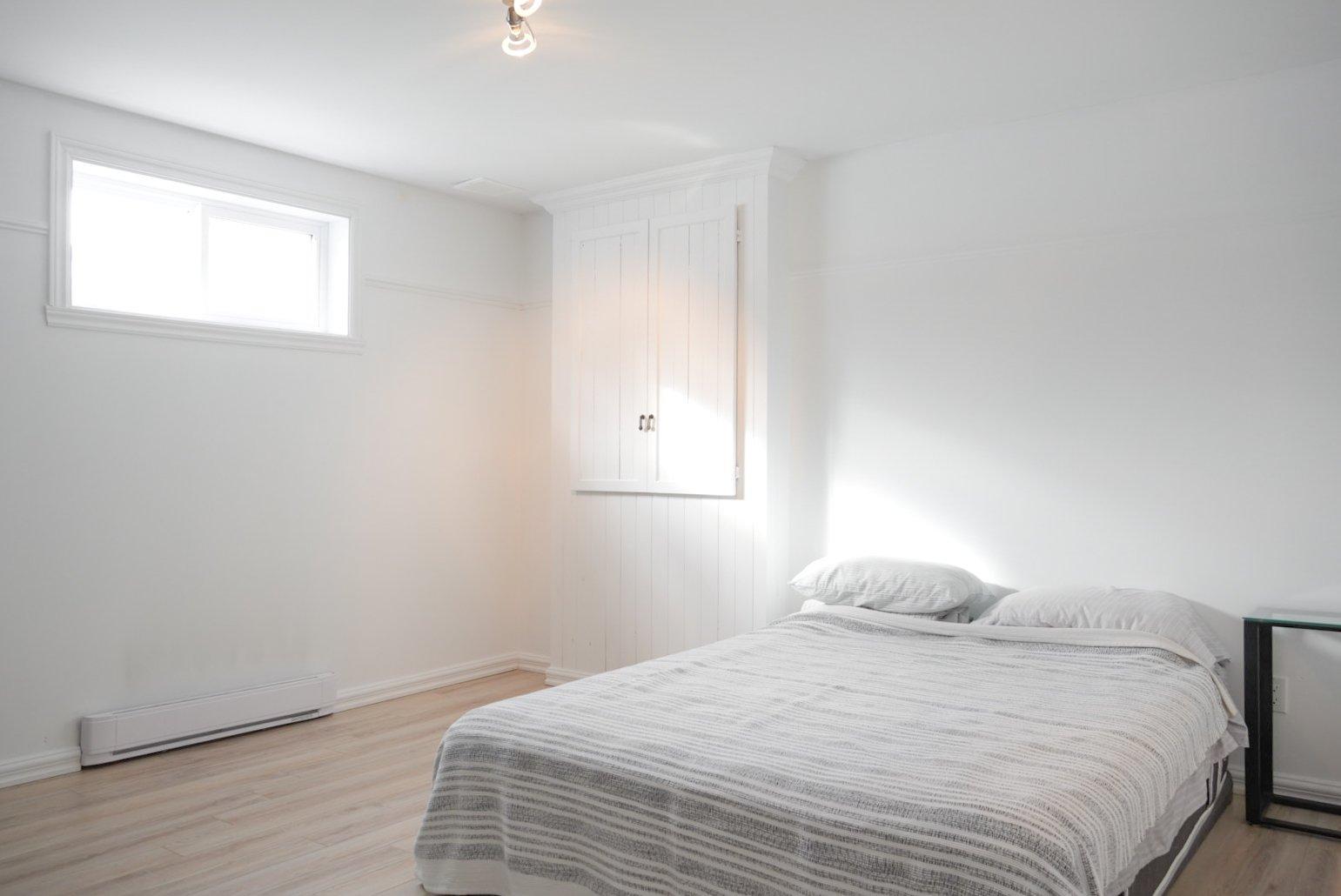 









1125


Rue Deveau

,
Trois-Rivières,




QC
G8V1R4

